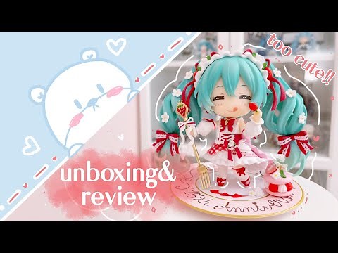 The SWEETEST & CUTEST Nendoroid | Hatsune Miku 15th Anniversary Nendoroid Unboxing & Review