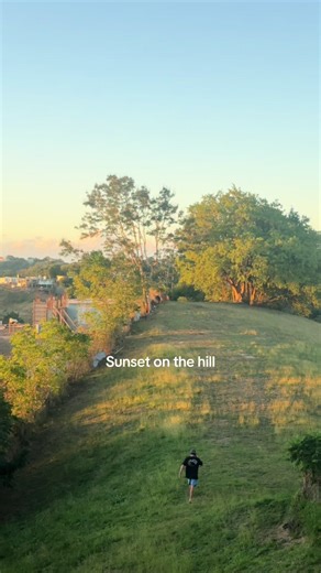 Taking it all in. #sunset #island #sun #ocean #fyp | sunset