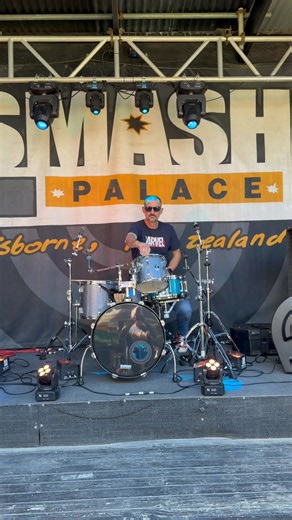 Out on the big stage at Smash | One One One