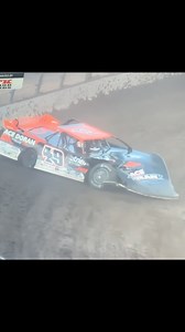 535K views · 1.9K reactions | Tyler Erb vs Jonathan Davenport  What Yall think About The Heat 1 and Lap 1 Contact for the Lead at the Wild West Shootout ‼️⚠️ Catch The Final Night of Racing LIVE on FloRacing #WildWestShootout #floracing #Racing #SuperLateModels #dirttrackracing #Race #reelsviralシ | Down South Production | Facebook
