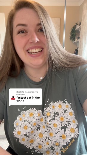 123K views · 1.4K reactions | You won’t believe it until you see it!  #explorepage #brunette #girlnextdoor #algorithm #plussize #tacos #lips | Amber Louise | Facebook