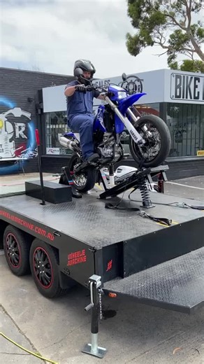 Melbourne Rear Brake Control & Balance Point Training | WHEELIE MACHINE HQ