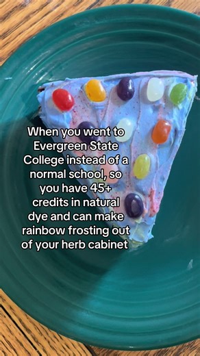 I don’t know college level math, but if you need me to make you some elderberry syrup or dye some wool with rosemary I’m fully prepared!! #evergreenstate #pnw #hippy #alternativeschool #holistic