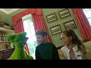 The Hoobs (2001) [Clip]