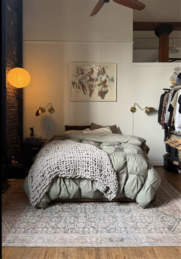 Cozy Textures and Warm Tones in Living Space