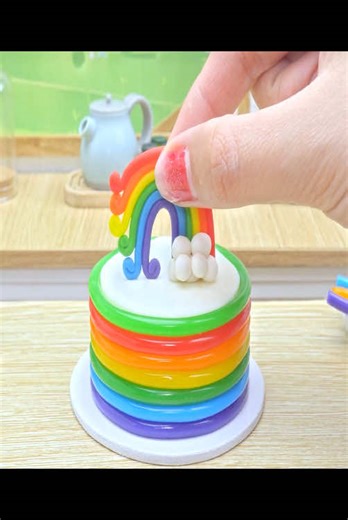 Miniature Cooking: Yummy Bakery Delights to Try