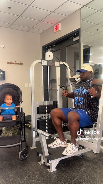 Improving Gym Form with Expert Guidance