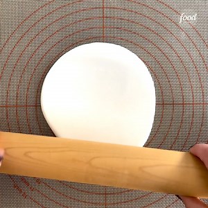 55K views · 231 reactions | These non-stick and heat-resistant baking mats cut down on mess AND unnecessary waste! Get it on Amazon: https://foodtv.com/3BgqzcR (We may make  from these links!) | Food Network | Facebook