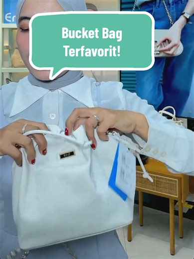 Tas bucket emang udah pasti jadi tas favoritnya semua orang nihh! Apalagi ENJI punya beberapa koleksi bucket bag yang chic, salah satunya Minni yang gemes ini😍 #enjiid #banggapakeenji #aestheticwallet #aestheticbags #elegantbags #ootdfashion #outfitideas #ootd #fyp #fypシ #fypage #fypシ゚viral