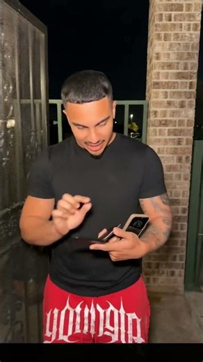 "Lost track of your wallet? Found it with our game-changing Tecinal Smart Wallet - your sanity, in o