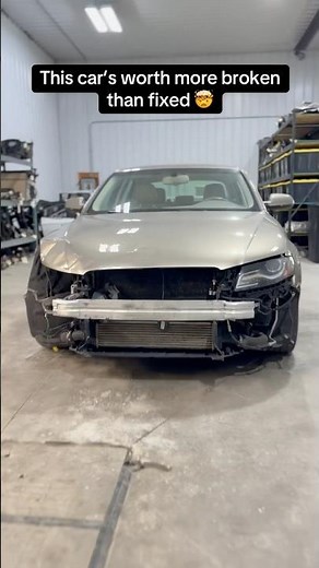 Watch me turn this wreck into rent money 🚗➡️💸