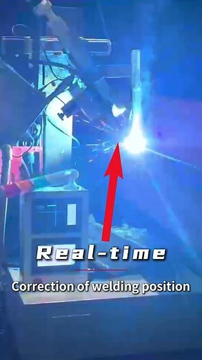 Weld Navigator® laser seam tracking enables automated train floor welding with real-time precision.