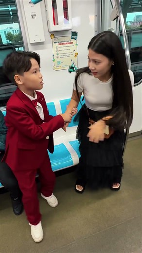 Sos- distress signal [KID BOSS] #kidboss #help #kindness #hero #respect