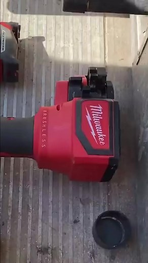＂This Really Comes In Handy＂ Video Credit： @GeorgethePlumber M18™ Brushless Threaded Rod Cutter #MilwaukeeTool #NothingButHeavyDuty | Electrician musk
