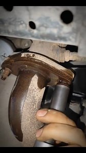 18K views · 504 reactions | how to change engine mount . #enginemount #usaengine #usaautomobile #usacarmechanic #usaviralreels #fbreelsfypviralシ #mechanicalprincipal #efimechanic #usamechanical #usamechanic #efi | Brotherhood Automobile | Facebook