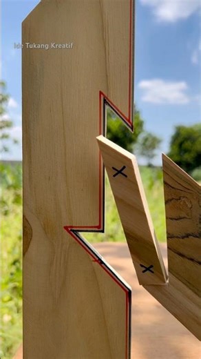 Beveled corner joint #amazing #carpenter