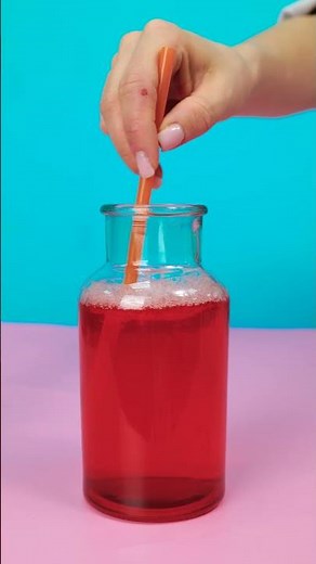 Water and Soap Experiment! 💧🧼 Watch the Drops Move! 😲