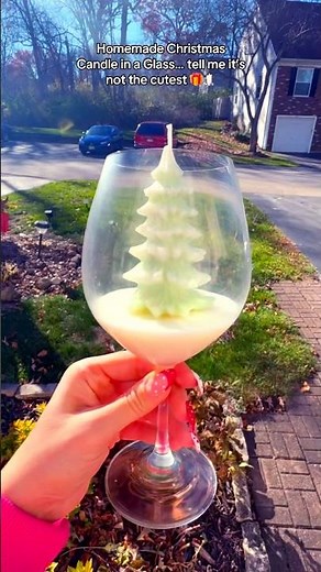 DIY Christmas Candle Gift — Transform Any Glass Into Holiday Magic ✨🎄 #candlemaking #cristmas #diy