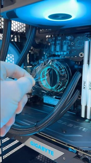 Peeling a 400€ Budget Gaming PC!