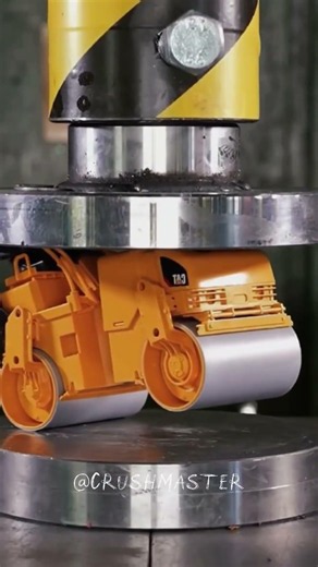 Experiment different thing's 🙌👀#shorts #experiment #shortsviral #hydraulicpress #viral #crush #viral