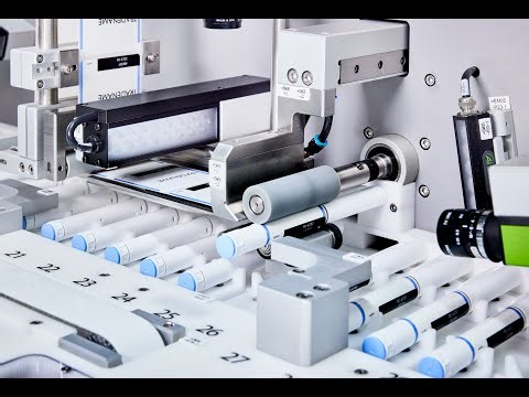 Labelling of pen injectors in trays