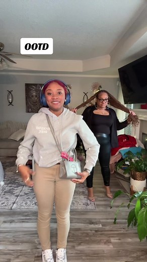 Express Dress Up OOTD with Kurt - Rockstar and Khaki Pants Combo