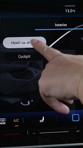 🚗 Change the settings of your 2025 Volkswagen Tiguan Head Up Display