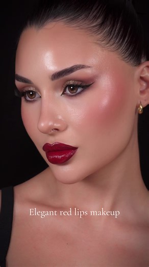 Elegant red lips makeup tutorial ✨💋 Using @Huda Beauty Wild Obsessions eyeshadow palette @L’Oréal Paris black eyeliner Lips: @hudabeauty lip contour shade rich brown and @Maybelline NY auperstay vinyl ink shade 55 royal #makeupturorial #elegantmakeup #makeuplook #redlipstutorial #datemakeup