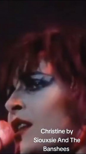 Siouxsie And The Banshees rarely seen live performance of "Christine" ('The Scream' debut LP 1978)