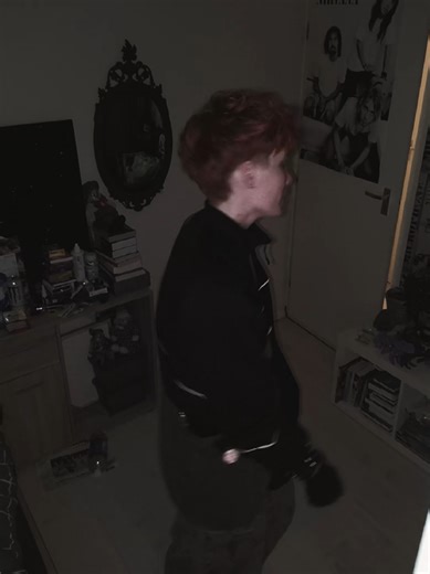 2000s older brother core👾 #alternative #fyp #alien #mlm #alt