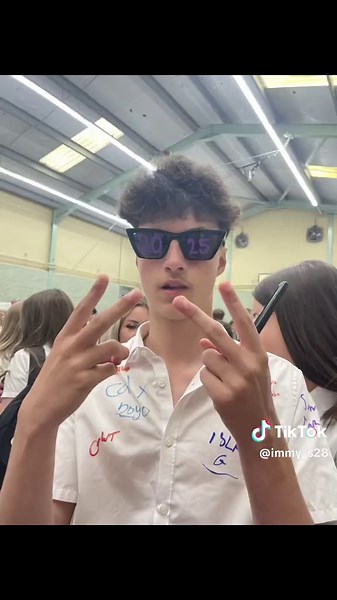 Understanding the Sliding Effect in Video Editing