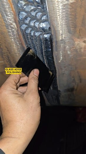 "Polishing welded glass can also be done like this" #welderslife #glass #polishing #weld #welding #trick #tutorial #reels #foryou | Welder Slow