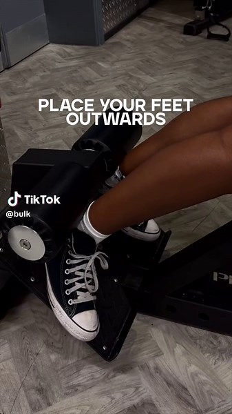 Hyperextension Bench for Glutes: Effective Workout Tips