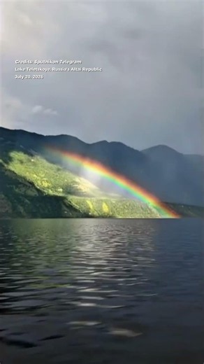 A STUNNING RAINBOW LIGHTS UP RUSSIA'S ALTAI BIOSPHERE RESERVE #shorts