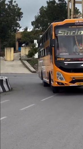 💫✨ANKIT SHREENATH BUS TRAVEL UDAIPUR To ✈️ MUMBAI #viral #travel #bustours #shorts