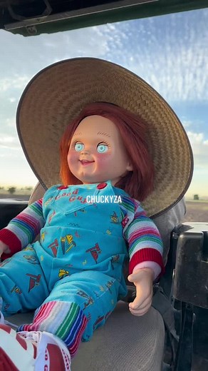 John Deere 755 Tractor in Action: Field Plowing