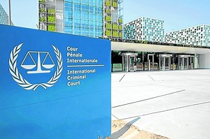 Duterte lawyers bare first set of evidence to ICC, victims’ counsel