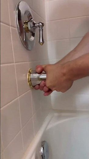 replacing a tub spout diverter #plumber #plumbing #diy #repair