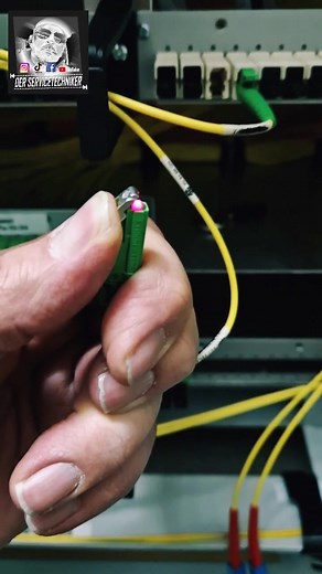 #Datentechnik #telekommunikation #tech #jobleben #fürdich #derservicetechniker #fy #foryou #fürdichseite #itselektroniker #telekom