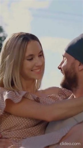 King Energy Mindset: The Art of the First Kiss — The Moment Before the Kiss