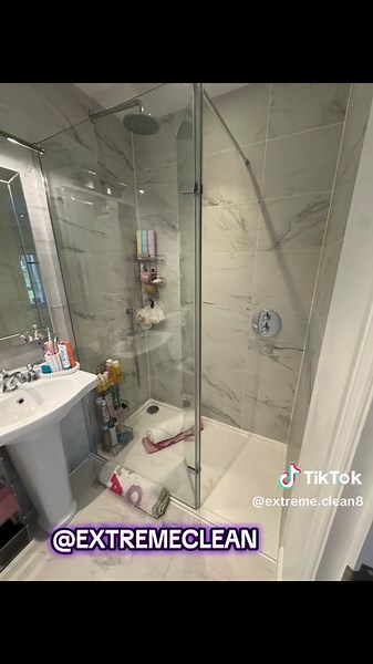 Our regular clients fortnightly clean. Still one of my favourites to clean. Absolutely stunning home 🤩👏🏼💕 #cleaning #tik_tok #viral #cleaningtiktok #viralditiktok