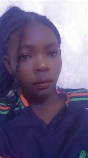 Valaine Pretty (@valaine.pretty)’s videos with son original - Warriors_concert