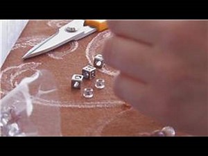 Craft Projects for Kids : How to Make Jewelry at Home