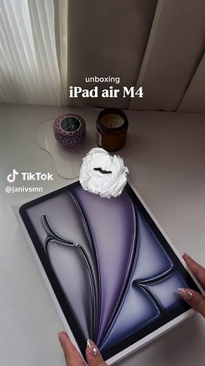 iPad Air M4 Unboxing: First Impressions and Quick Overview