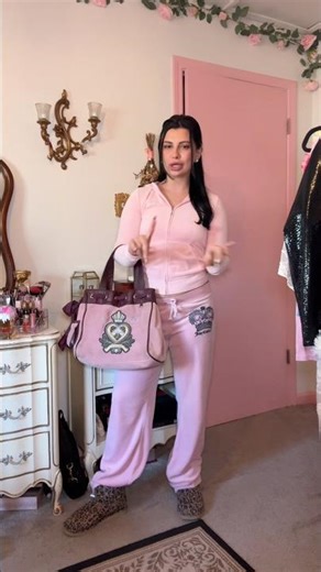 THRIFTED Y2K OUTFIT OF THE DAY GIRLY GIRL #shorts #y2kfashion #early2000s #girlyfashion #thrifted