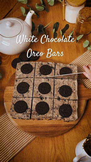No-Bake White Chocolate Oreo Bars 🤍 | Baking ASMR