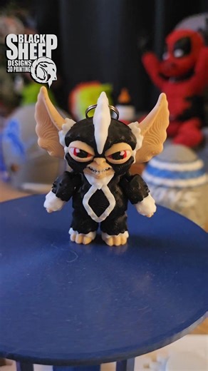 NEW!!! Mohawk Mogwai Keychain!!! #gremlins #horror #3dprinting #spooky #vunkflexis | Poppa Pops