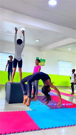 Our students are working hard on their acrobatics and gymnastics skills. Ready to wow 🤩