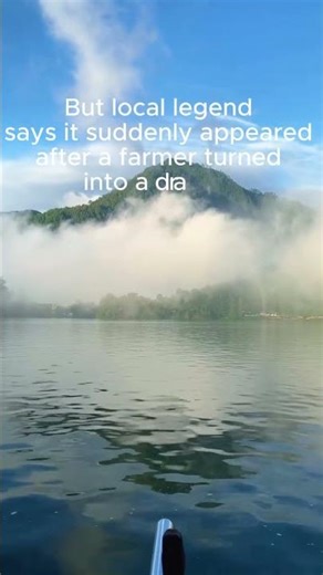 Racing Through the Clouds at Telaga Sarangan! 🚤💨