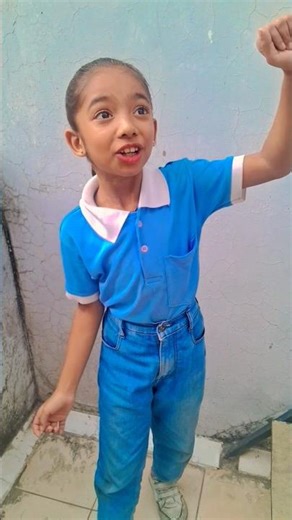 that one introvert and extrovert in evry school 😂😂#comedy #extrovert #funny #shorts #youtubeshorts